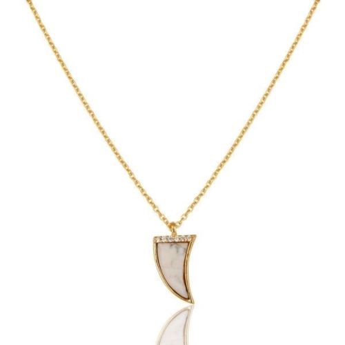 Cadena de plata y colgante con howlita y zirconia