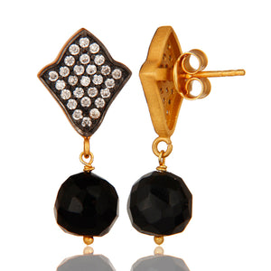 Caravanas de plata con ónix negro y zirconia blanca