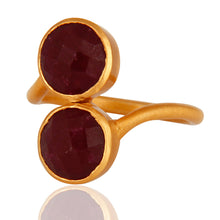 Anillo de plata con rubí