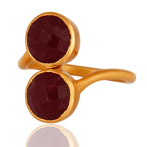 Anillo de plata con rubí