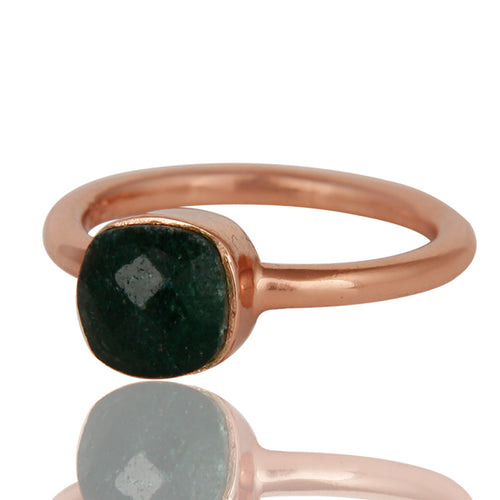 Anillo de plata con jade verde