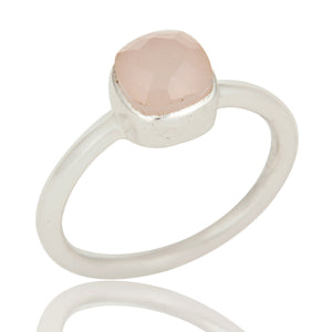 Anillo de plata con cuarzo rosa