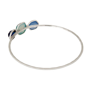 Pulsera de latón bañada en plata con zafiro y turquesa