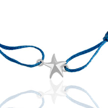 Pulsera de cuerda con dije de plata