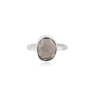 Anillo de plata con cuarzo ahumado