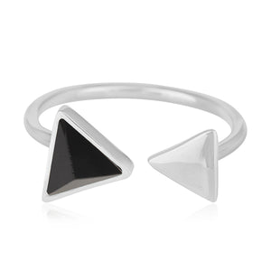 Anillo de plata con ónix negro
