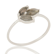 Anillo Hilas